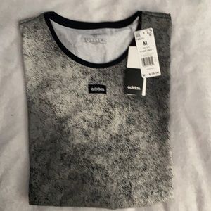 Adidas boxy crop top